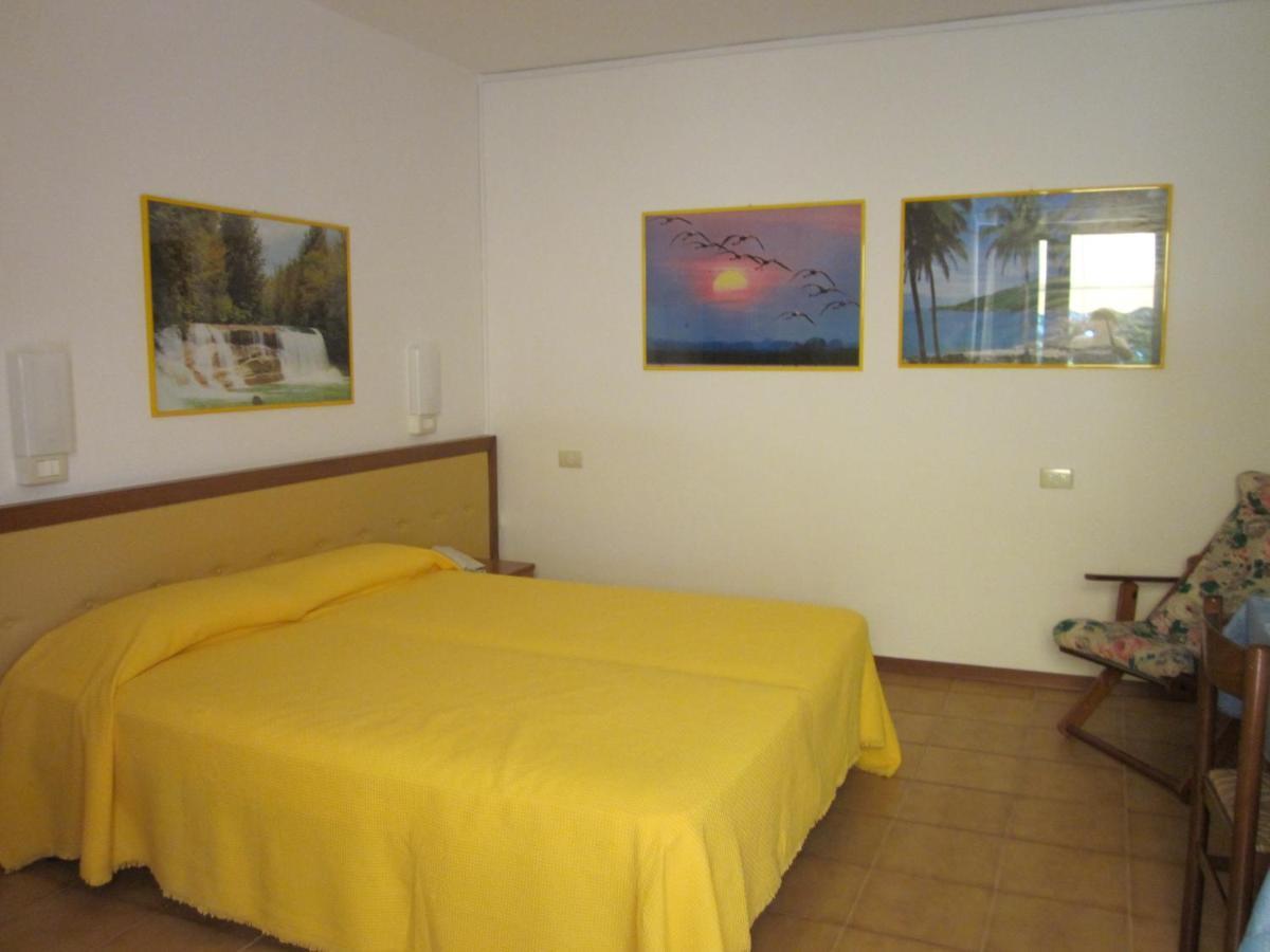 Residence Casa Maria Assenza di Brenzone Luaran gambar