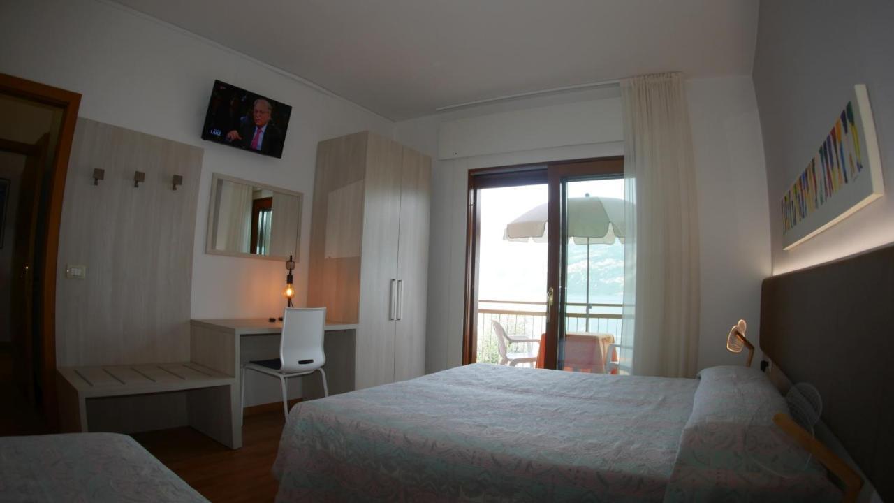 Residence Casa Maria Assenza di Brenzone Luaran gambar