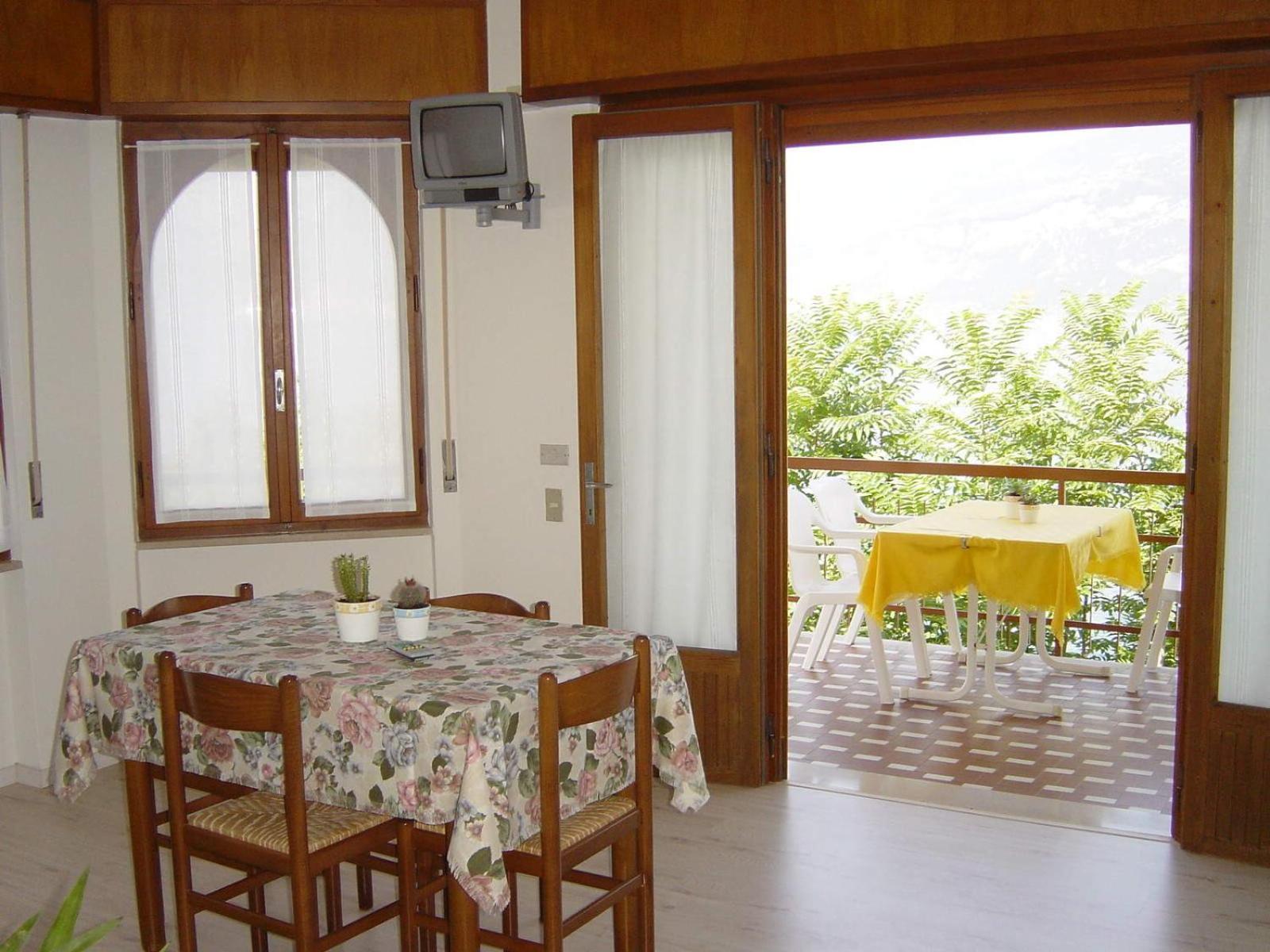 Residence Casa Maria Assenza di Brenzone Luaran gambar